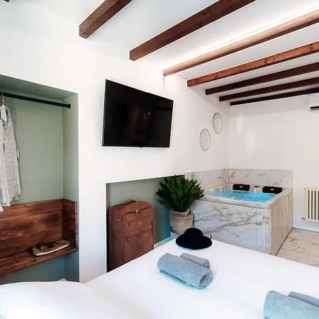 Sahara & Amazzonia Luxury Rooms- The House Of Travelers Апартаменты