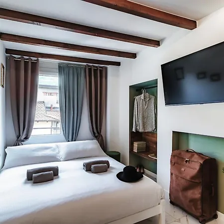 Апартаменты Sahara & Amazzonia Luxury Rooms- The House Of Travelers