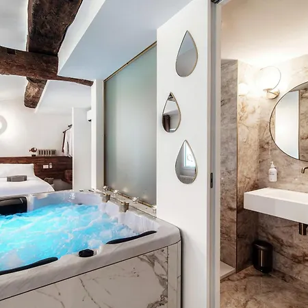 Апартаменты Sahara & Amazzonia Luxury Rooms- The House Of Travelers *